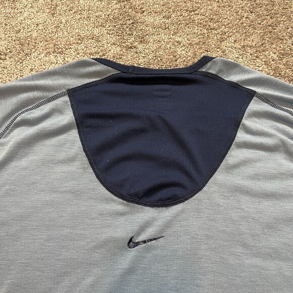 Nike Hockey Shirt Mens Medium Light blue Dri Fit 3/4 Sleeve soft Casual Adult - Picture 5 of 11